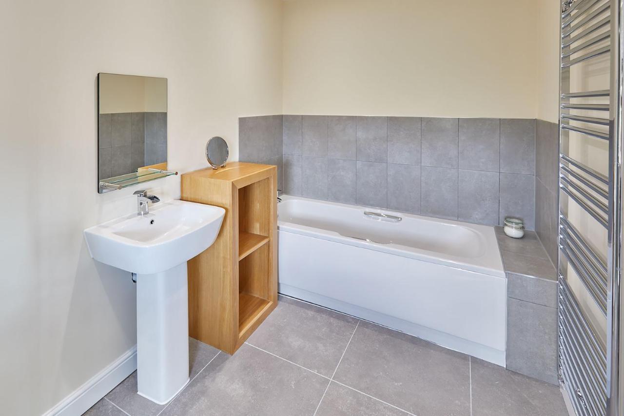 Host & Stay - Carlewell Cottage Middlesmoor Bagian luar foto